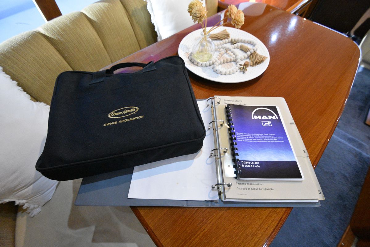 2001 Ocean Yachts 52 