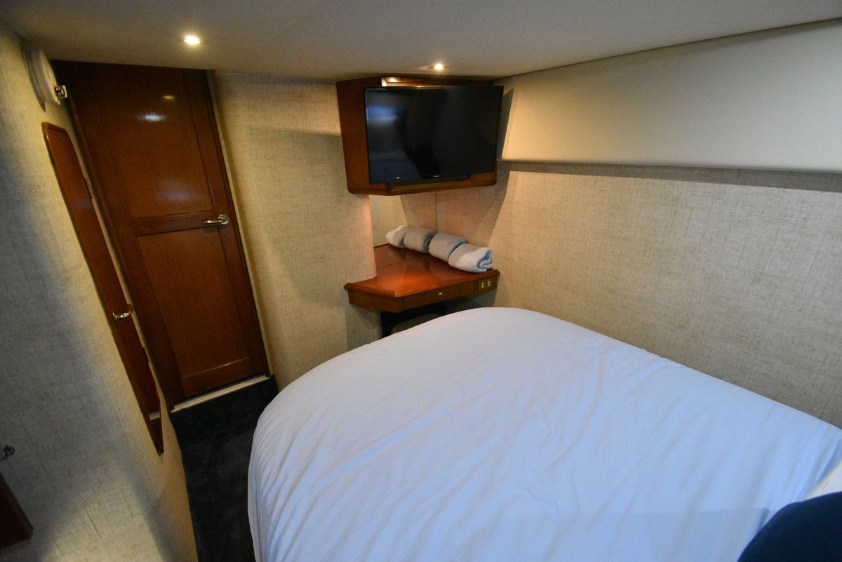 2001 Ocean Yachts 52 