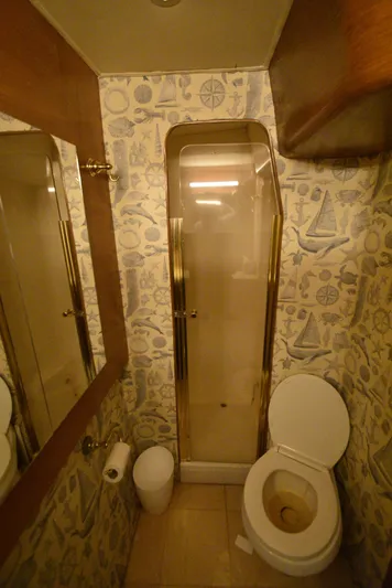 Liberty Risk Yacht Photos Pics 