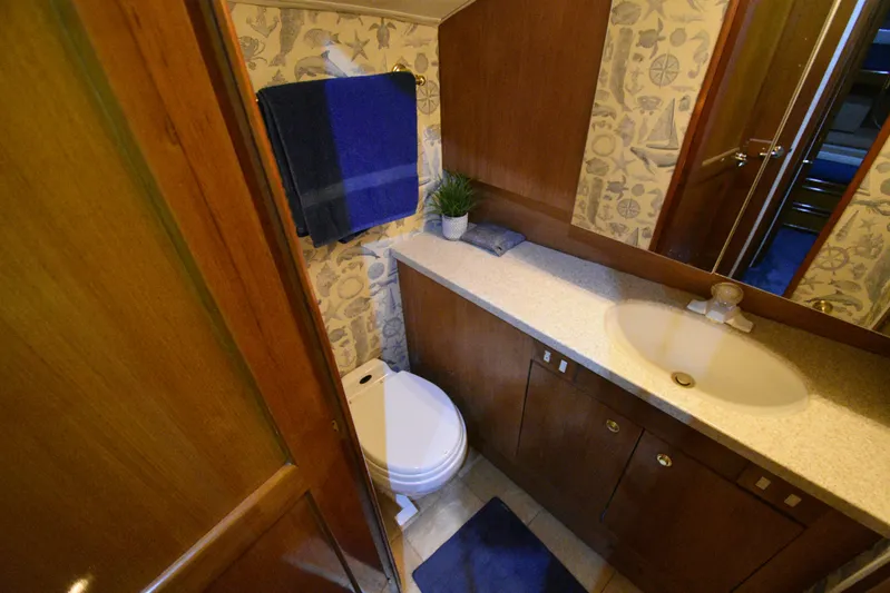 Liberty Risk Yacht Photos Pics 