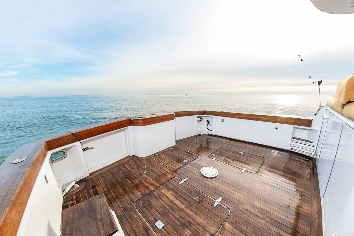 2001 Ocean Yachts 52 