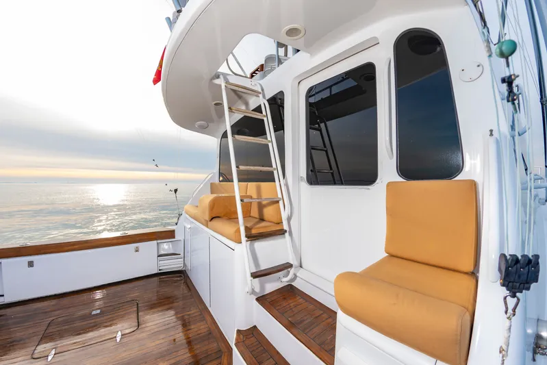 Liberty Risk Yacht Photos Pics 