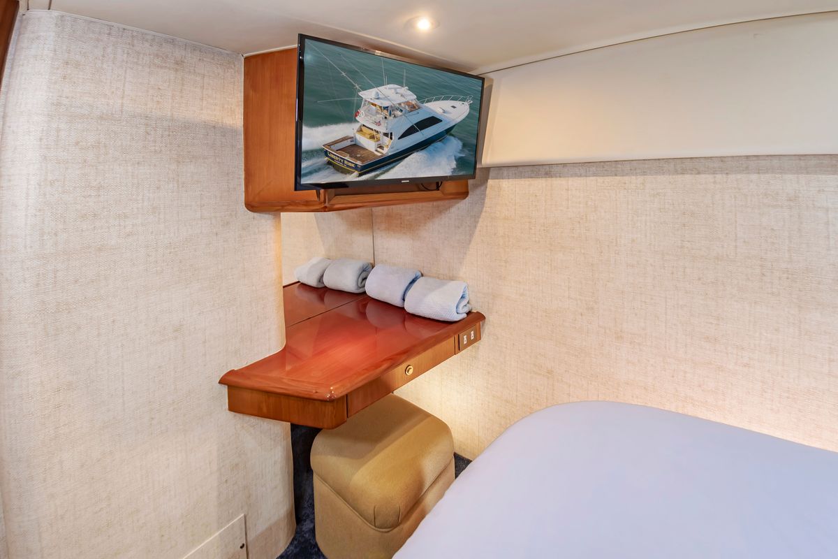 2001 Ocean Yachts 52 