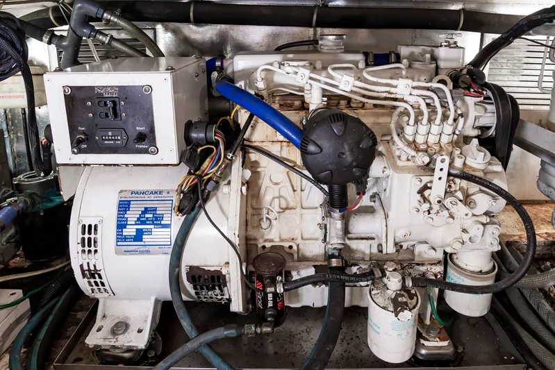 Liberty Risk Yacht Photos Pics 