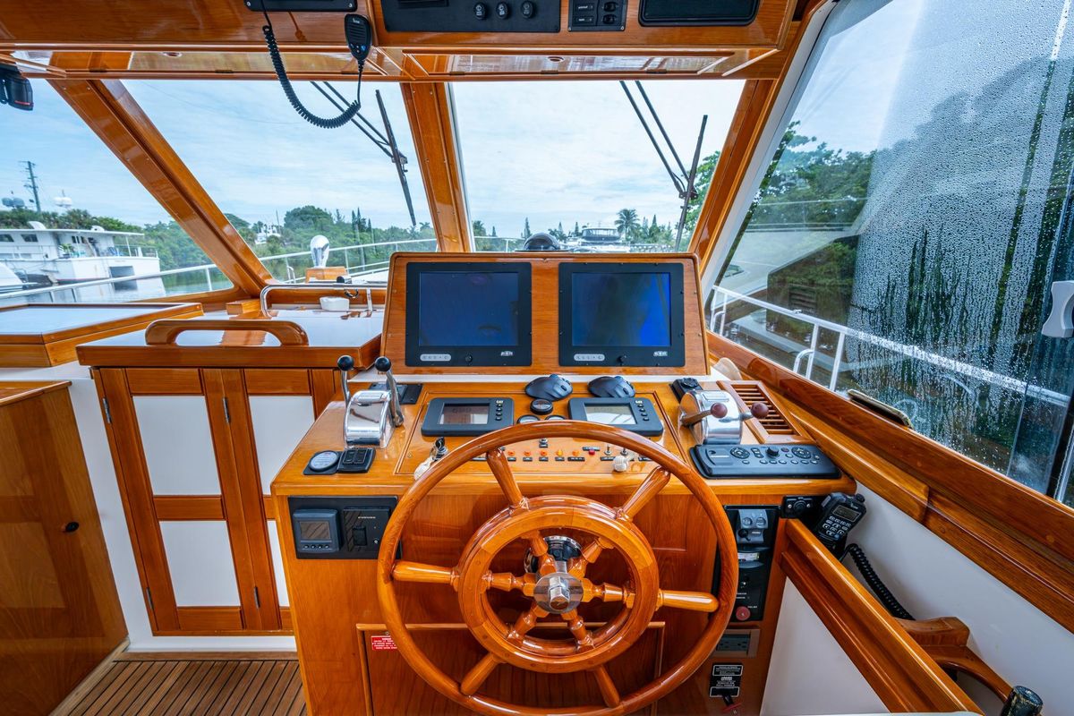 2003 Grand Banks 49 