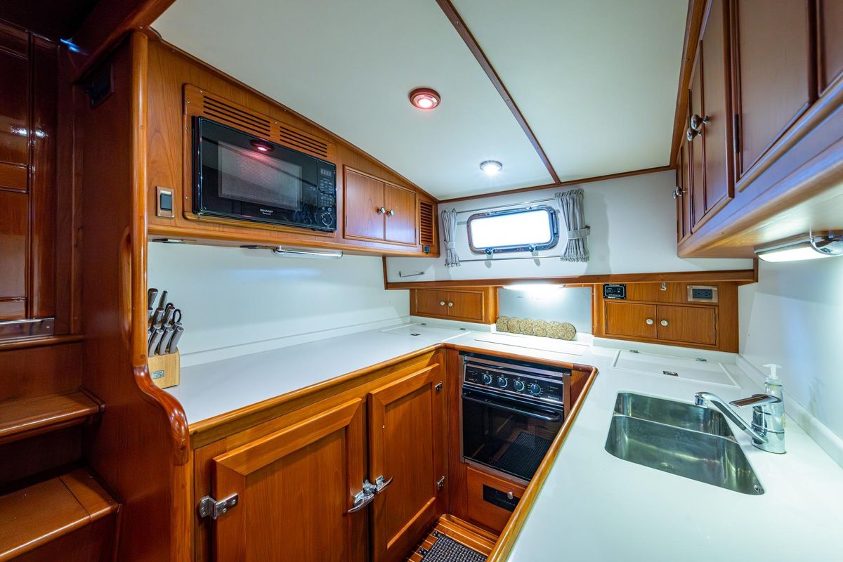 2003 Grand Banks 49 
