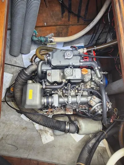 Nauti Yacht Photos Pics 