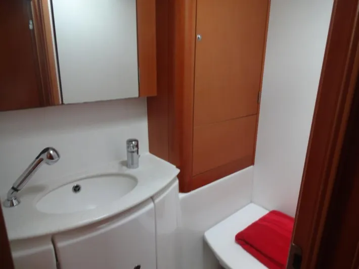 Nauti Yacht Photos Pics 