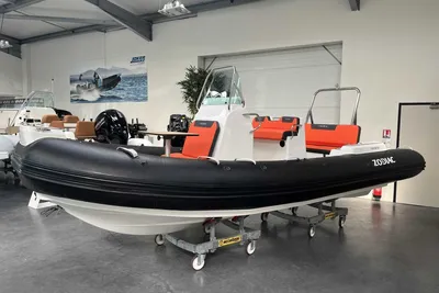 2023 Zodiac Medline 5.8