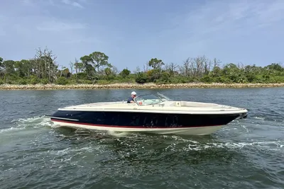 2019 Chris-Craft Launch 30