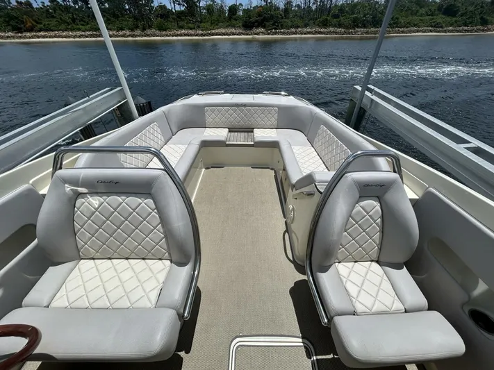  Yacht Photos Pics 2019 Chris-craft Launch 30 - Image 12