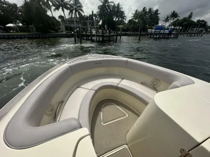  Yacht Photos Pics 2019 Chris-craft Launch 30 - Image 15