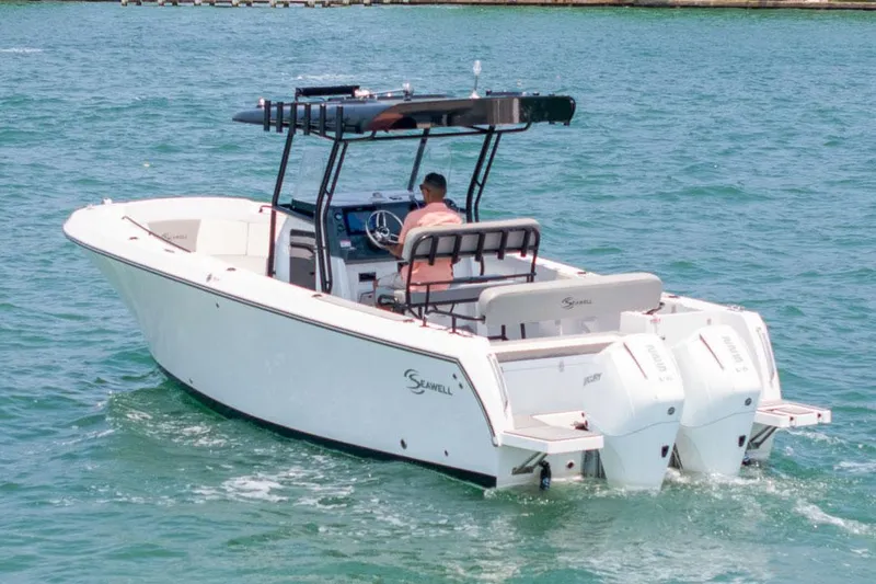  Yacht Photos Pics Manufacturer Provided Image