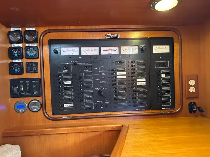 Eos Yacht Photos Pics 