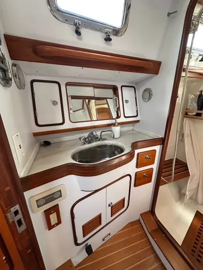 Eos Yacht Photos Pics 