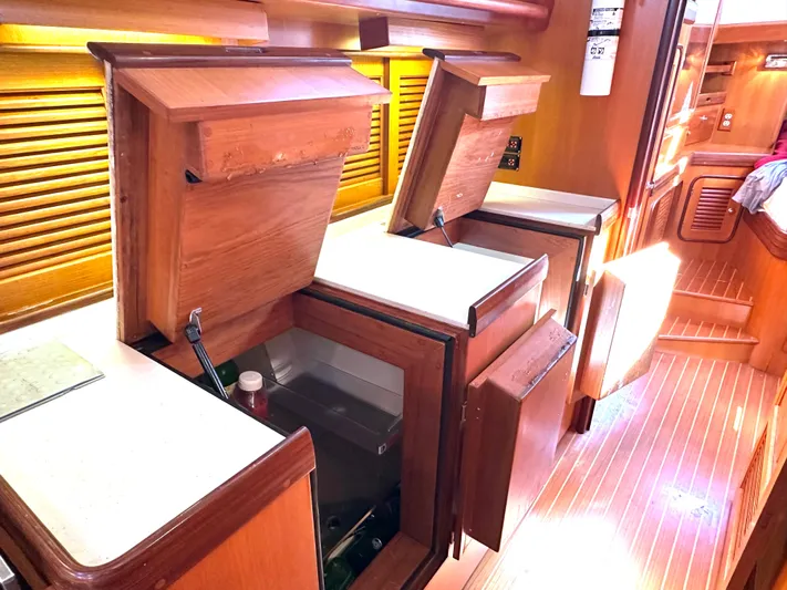 Eos Yacht Photos Pics 