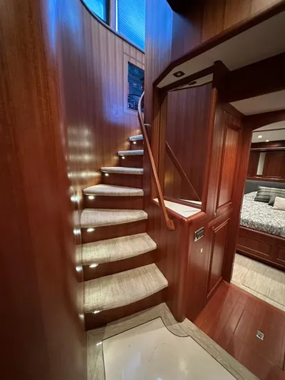 Unicorn Yacht Photos Pics 