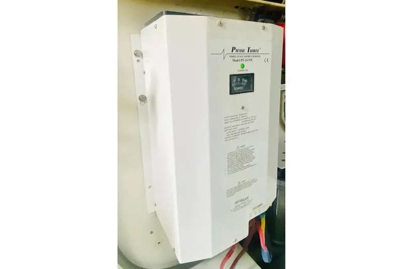  Yacht Photos Pics Power converter in 2001 Hatteras 60 Convertible yacht, Phase Three model PT-24-95U.