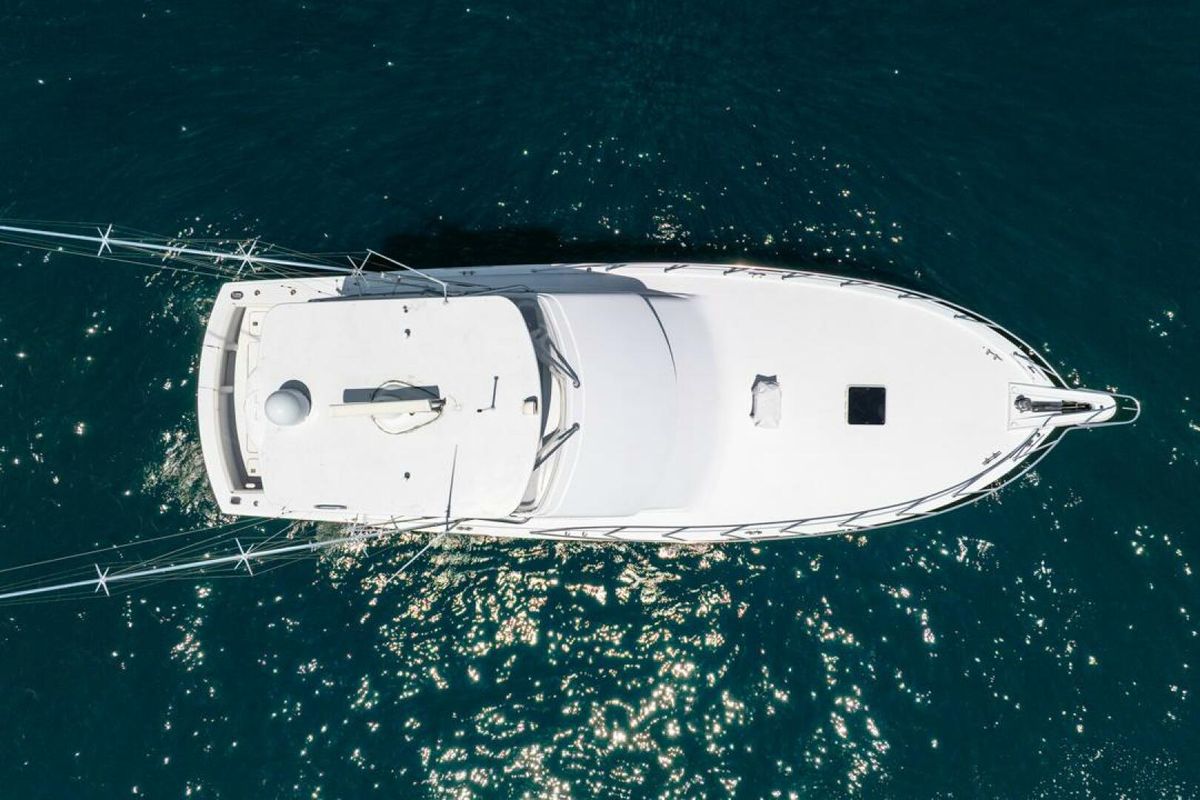 2005 Hatteras 50 