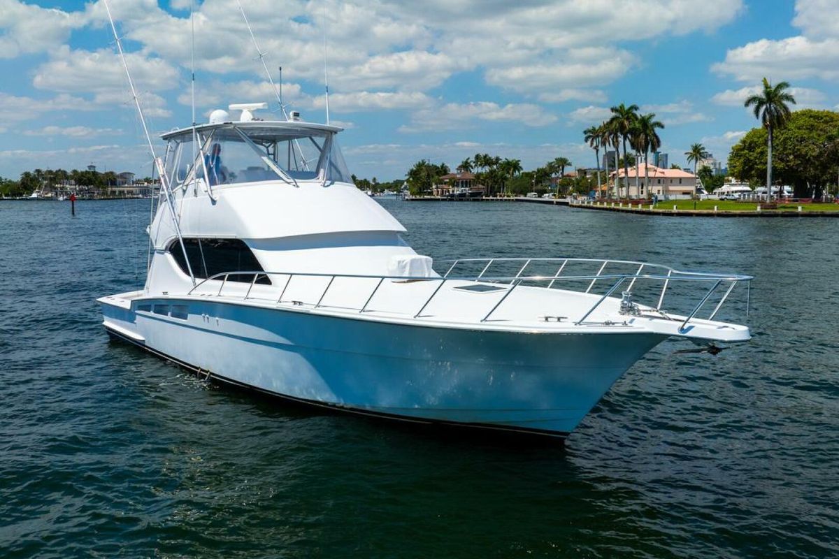 2005 Hatteras 50 