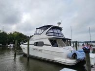 2001 Silverton 410 Sport Bridge