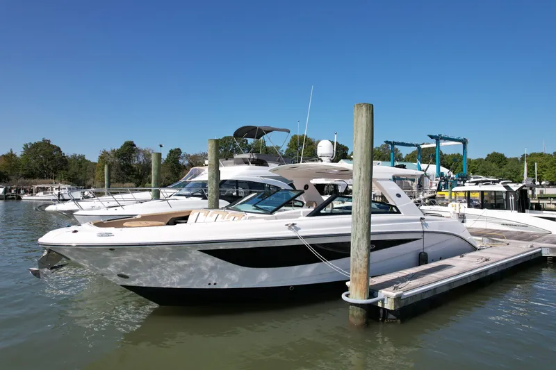 Raysea Dayz Yacht Photos Pics 