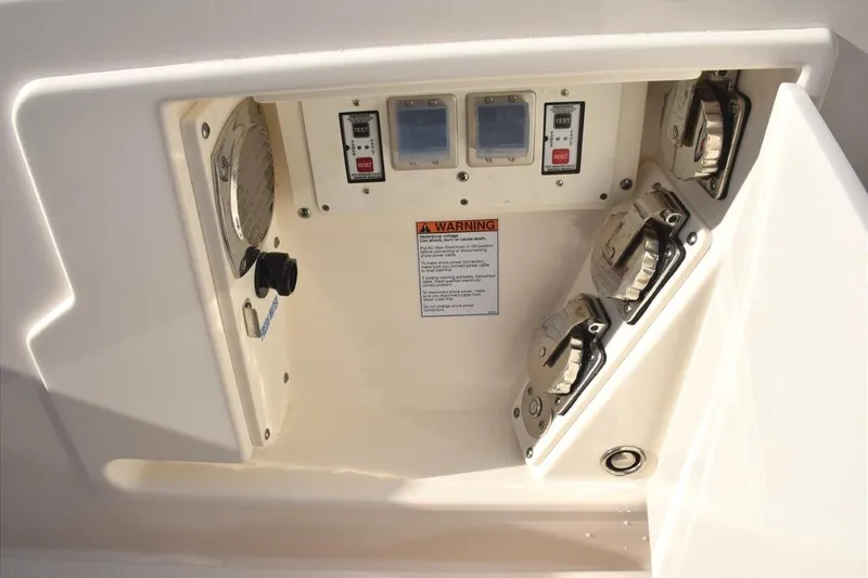 Diamond Pearl Yacht Photos Pics Shore power connection, cable TV, and dockside water