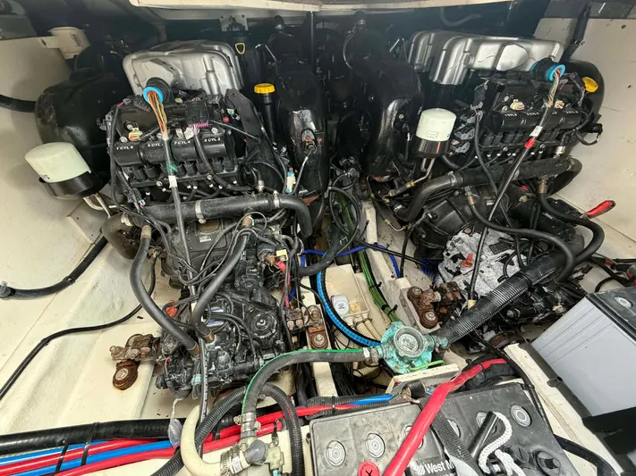 I'll Have Another Yacht Photos Pics 