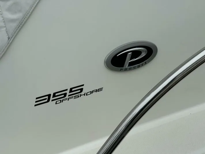  Yacht Photos Pics 2018 Pursuit Os 355 Offshore - Image 110