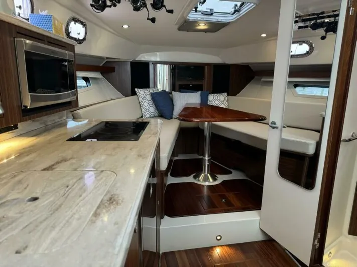  Yacht Photos Pics 2018 Pursuit Os 355 Offshore - Image 51