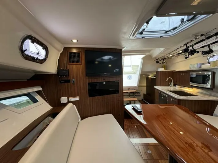  Yacht Photos Pics 2018 Pursuit Os 355 Offshore - Image 61