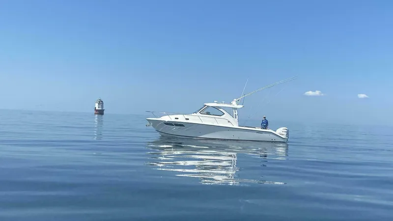  Yacht Photos Pics 2018 Pursuit Os 355 Offshore - Image 83