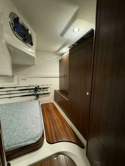  Yacht Photos Pics 2018 Pursuit Os 355 Offshore - Image 55