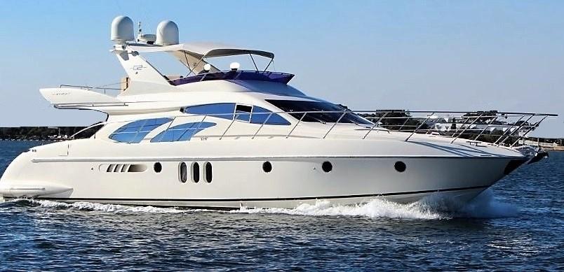 2004 Azimut 62