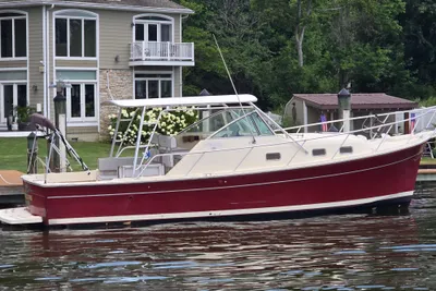 Mainship Pilot 30 Sedan