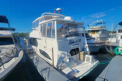 Silverton 43 Motor Yacht