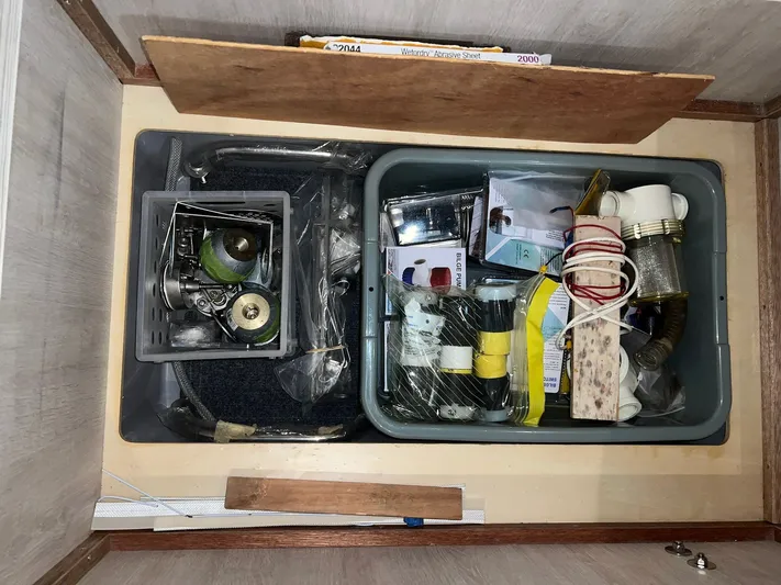 Frida Cat Yacht Photos Pics 2018 Leopard Power Cat Storage