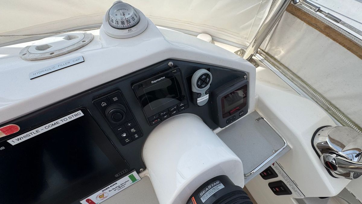 2018 Leopard 43 
