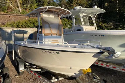 Edgewater 208CC