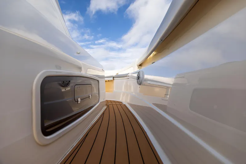 Nelli Bear Yacht Photos Pics 