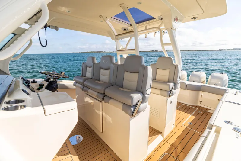 Nelli Bear Yacht Photos Pics 