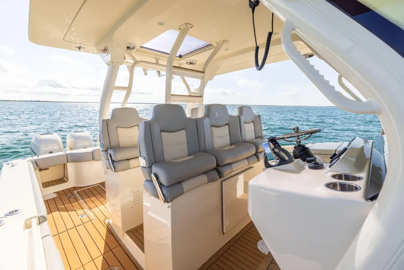 Nelli Bear Yacht Photos Pics 