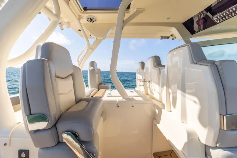 Nelli Bear Yacht Photos Pics 