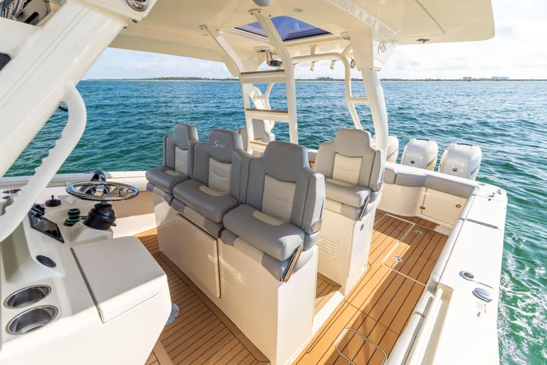 Nelli Bear Yacht Photos Pics 