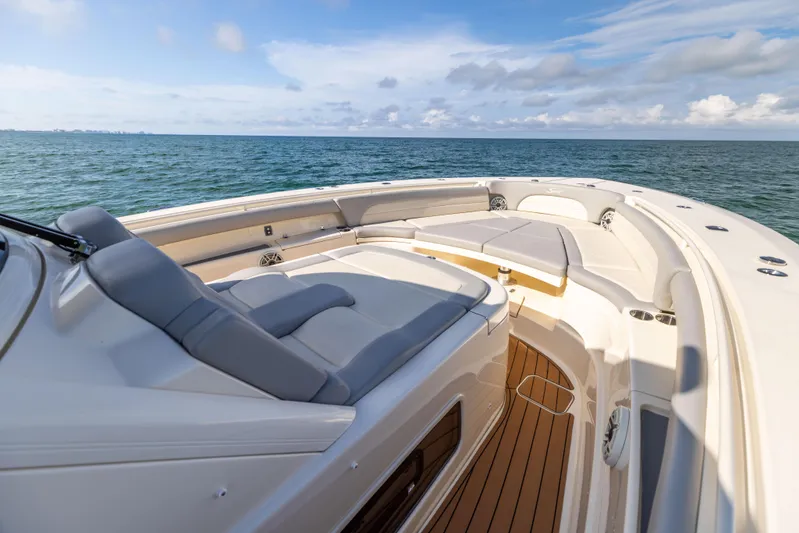 Nelli Bear Yacht Photos Pics 