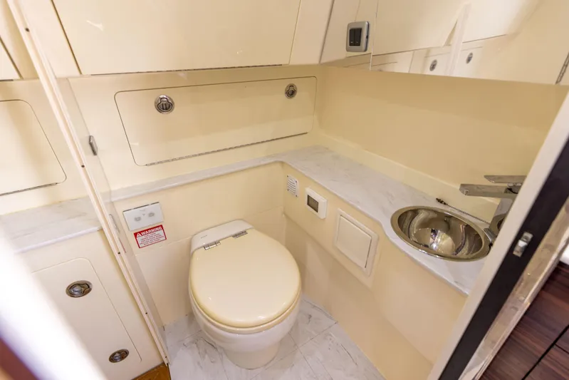 Nelli Bear Yacht Photos Pics 