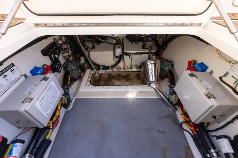 Nelli Bear Yacht Photos Pics 