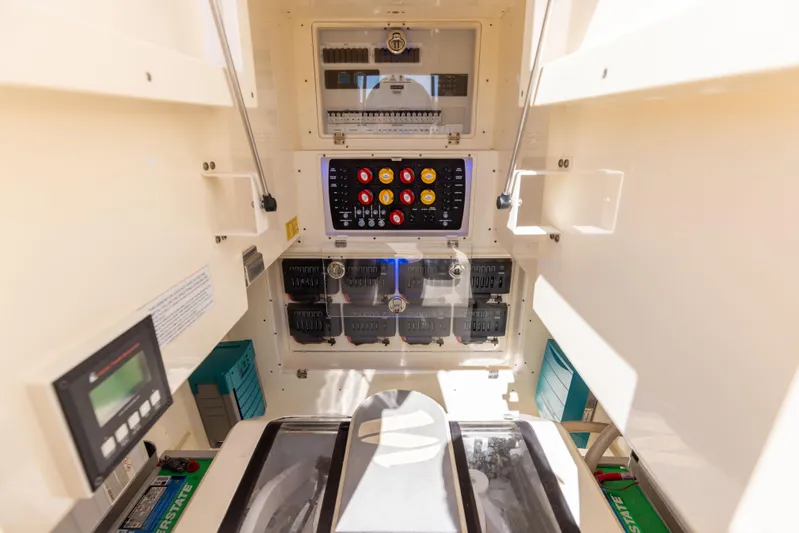 Nelli Bear Yacht Photos Pics 