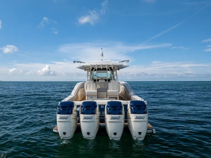 Nelli Bear Yacht Photos Pics 