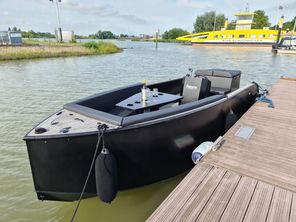 2023 Futuro ZX20 Lounge Sloep Aluminium